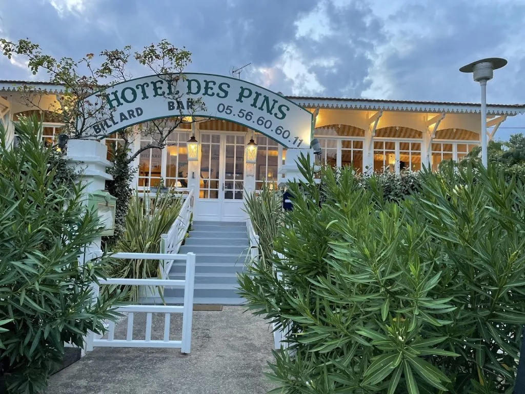 Hôtel des Pins